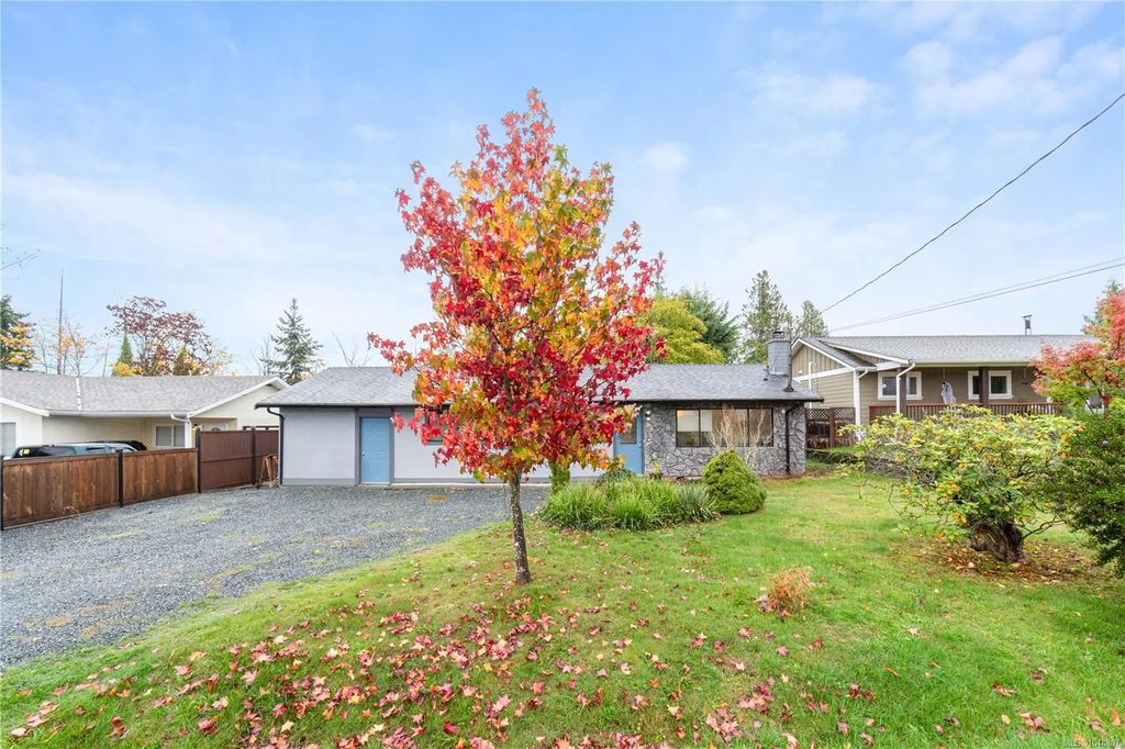 134 Finholm St S, Parksville