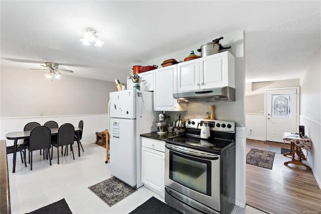 5 of 32 - 134 Finholm St S, Parksville, BC