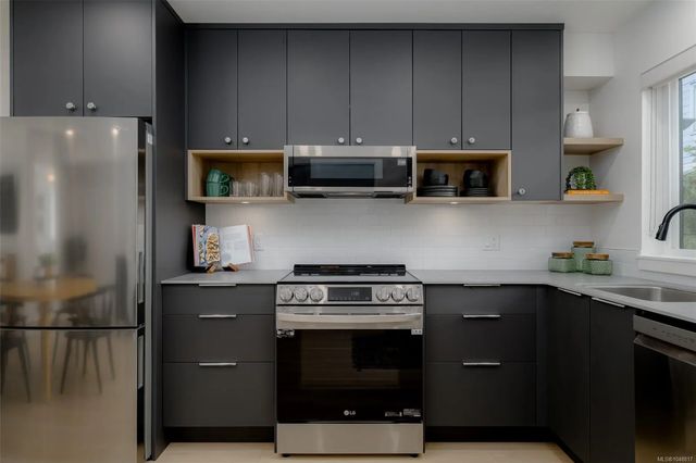 4 of 46 - 2846 4th Ave 2, Port Alberni, BC