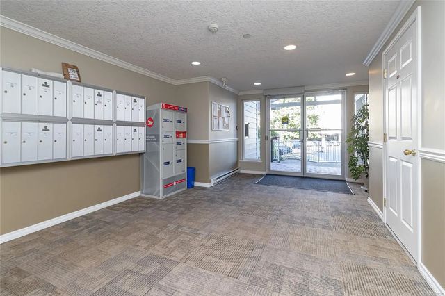 3 of 30 - 893 Hockley Ave 401, Langford, BC