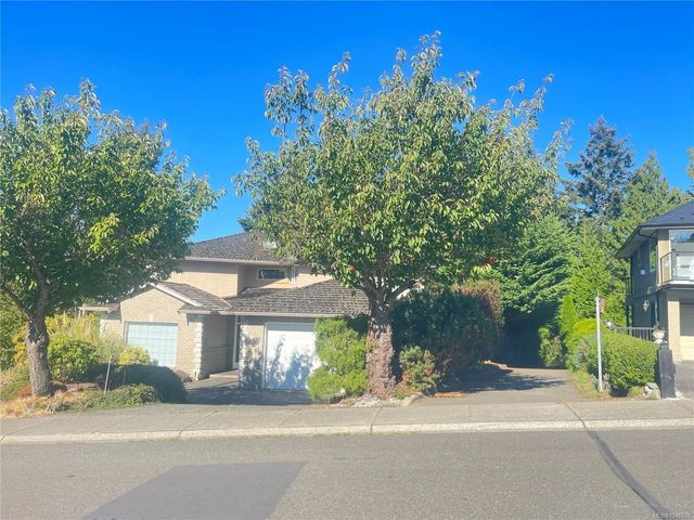 4 of 4 - 5358 Bayshore Dr, Nanaimo, BC