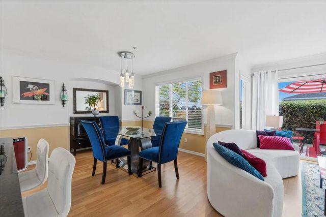 5 of 28 - 6595 Groveland Dr 7, Nanaimo, BC