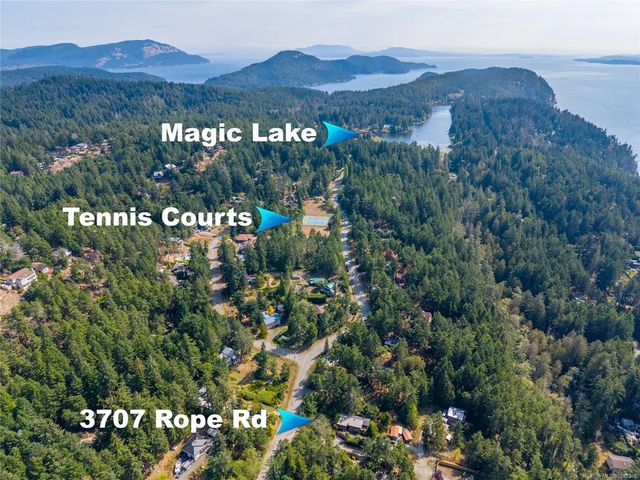4 of 66 - 3707 Rope Rd, Pender Island, BC