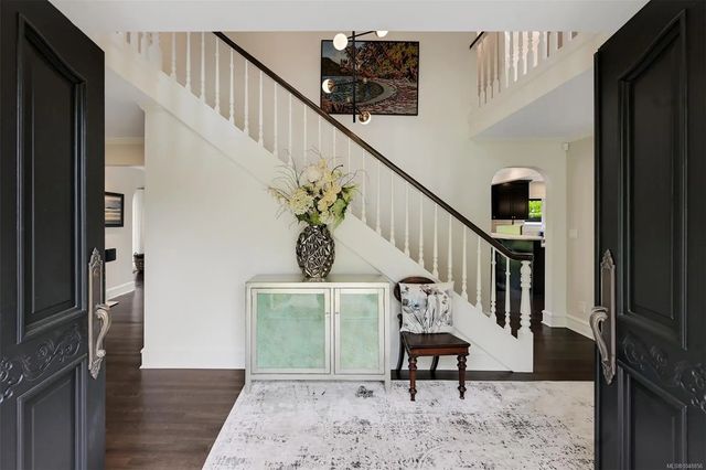 4 of 57 - 3075 Devon Rd, Oak Bay, BC