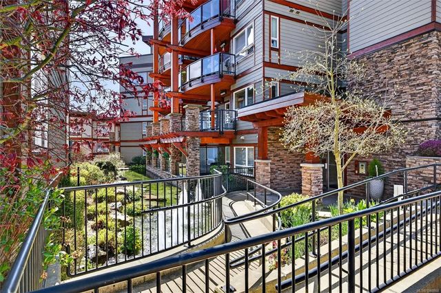 2 of 33 - 6591 Lincroft Rd 202, Sooke, BC