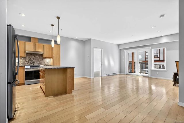 4 of 33 - 6591 Lincroft Rd 202, Sooke, BC