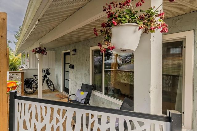 3 of 45 - 832 Holly Hill Rd, Nanaimo, BC