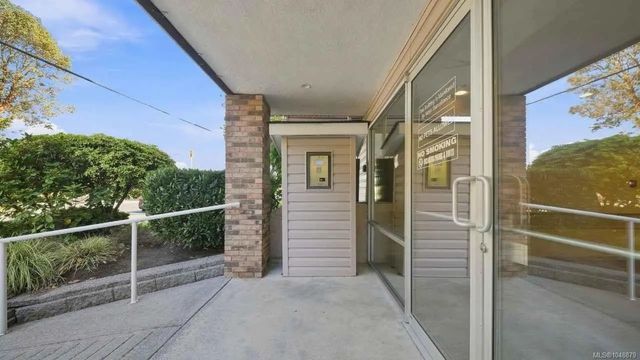 4 of 40 - 6711 Dover Rd 422, Nanaimo, BC