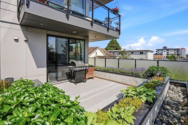 2 of 51 - 119 Haliburton St 104, Nanaimo, BC