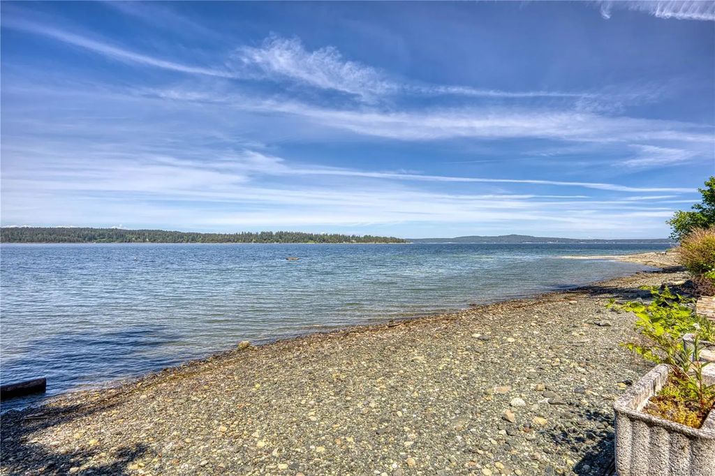 395 Woodley Rd, Ladysmith