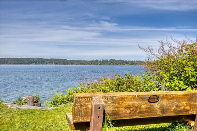 2 of 67 - 395 Woodley Rd, Ladysmith, BC