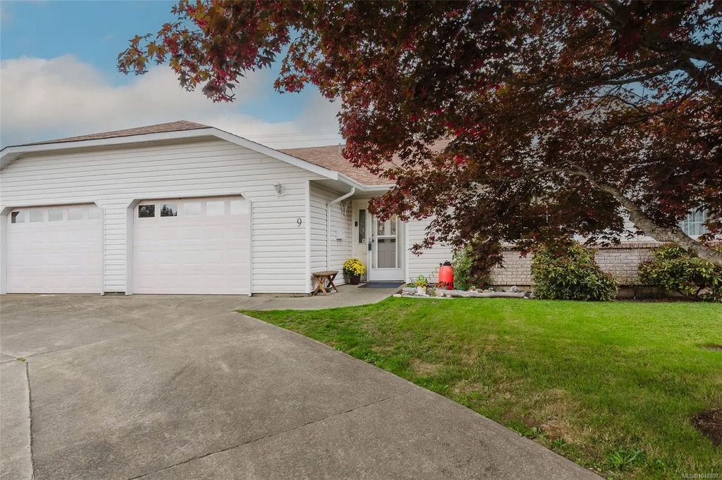 1351 Tunner Dr 9, Courtenay