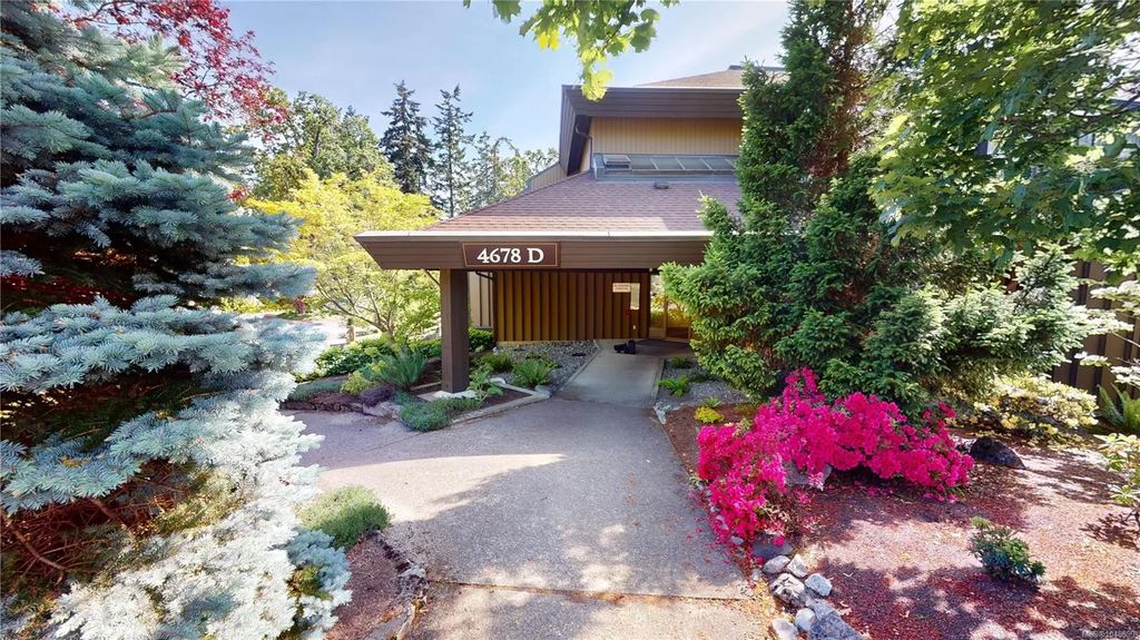 4678 Elk Lake Dr 499d, Saanich