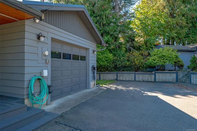 4 of 67 - 842 Woodland Dr, Parksville, BC