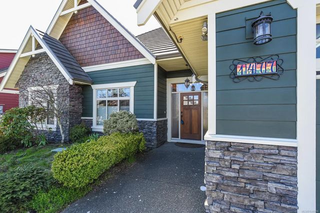 3 of 28 - 1477 Crown Isle Dr, Courtenay, BC