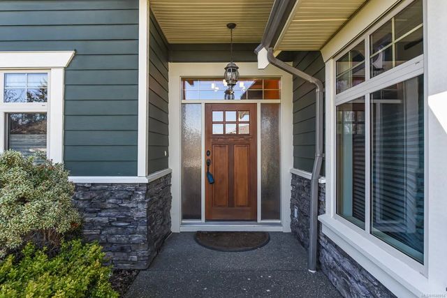 4 of 28 - 1477 Crown Isle Dr, Courtenay, BC