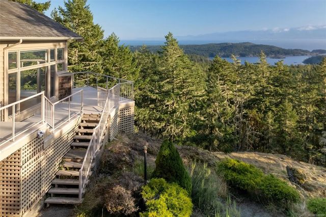 2 of 67 - 558 Wilderness Pl, Sooke, BC