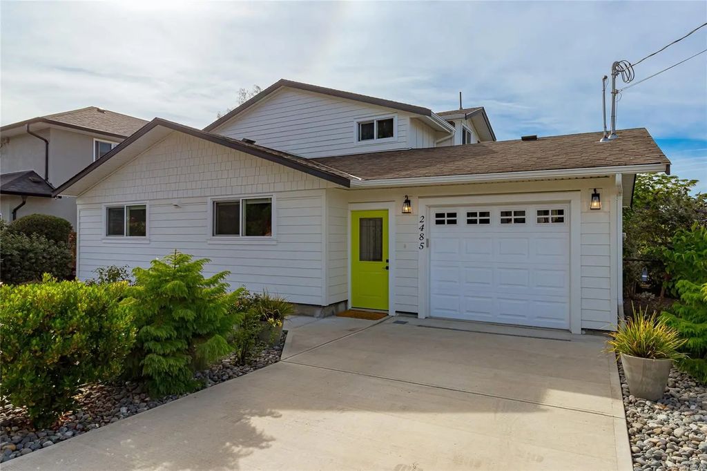 2485 Orchard Ave, Sidney