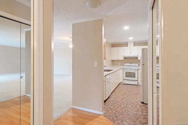 3 of 23 - 2245 James White Blvd 334, Sidney, BC