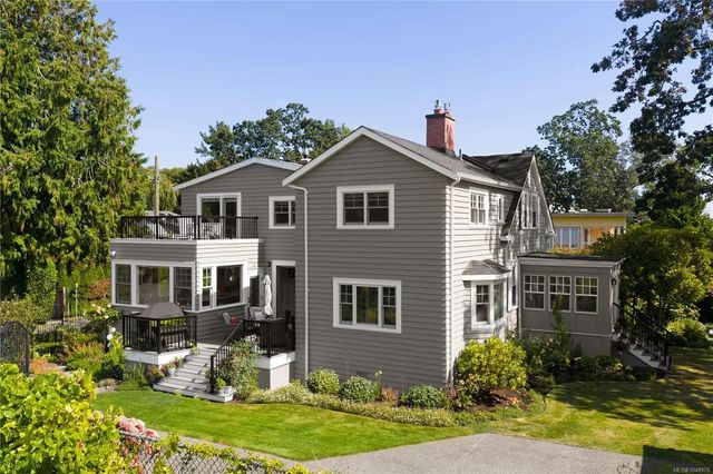 4 of 62 - 2655 Shady Lane, Oak Bay, BC