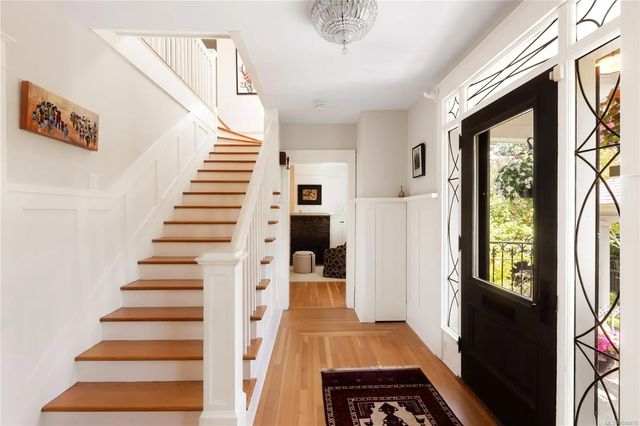 5 of 62 - 2655 Shady Lane, Oak Bay, BC