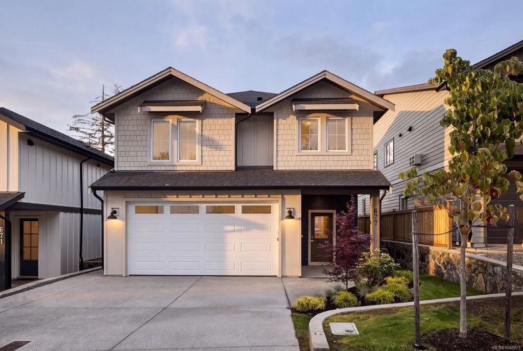677 Madrona Pl, Langford