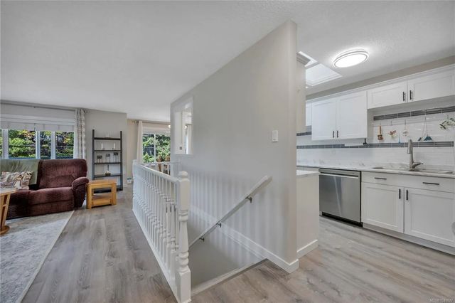 4 of 45 - 3231 Lauren Mary Pl, Nanaimo, BC