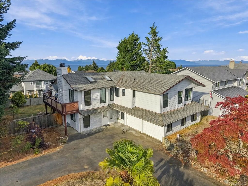 200 Kingfisher Pl, Nanaimo