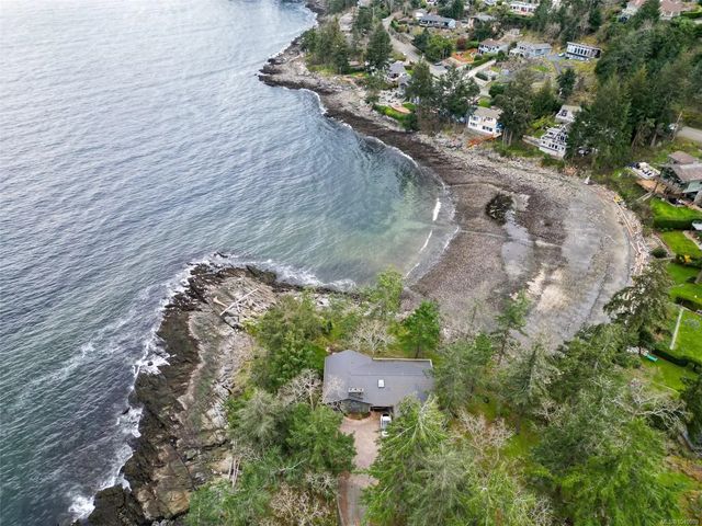 3 of 40 - 3610 Outrigger Rd, Nanoose Bay, BC