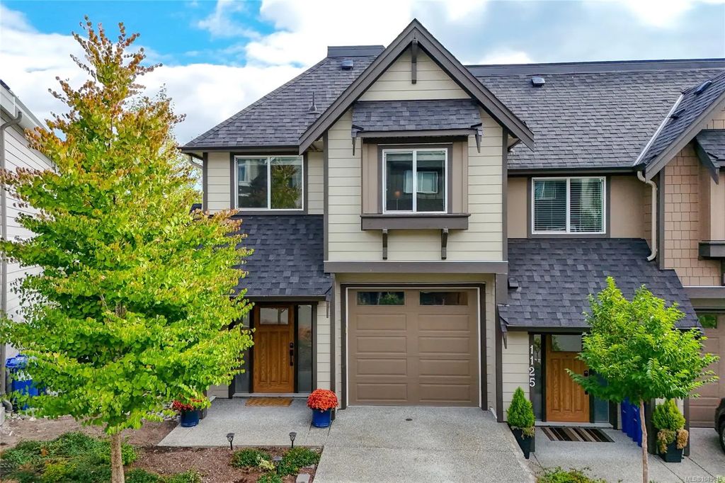 1123 Moonstone Loop, Langford