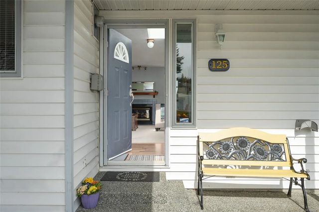 4 of 46 - 125 Sylvan Pl, Nanaimo, BC