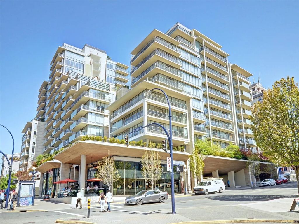 708 Burdett Ave 406, Victoria