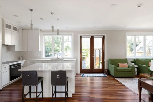 5 of 53 - 238 Richmond Ave, Victoria, BC