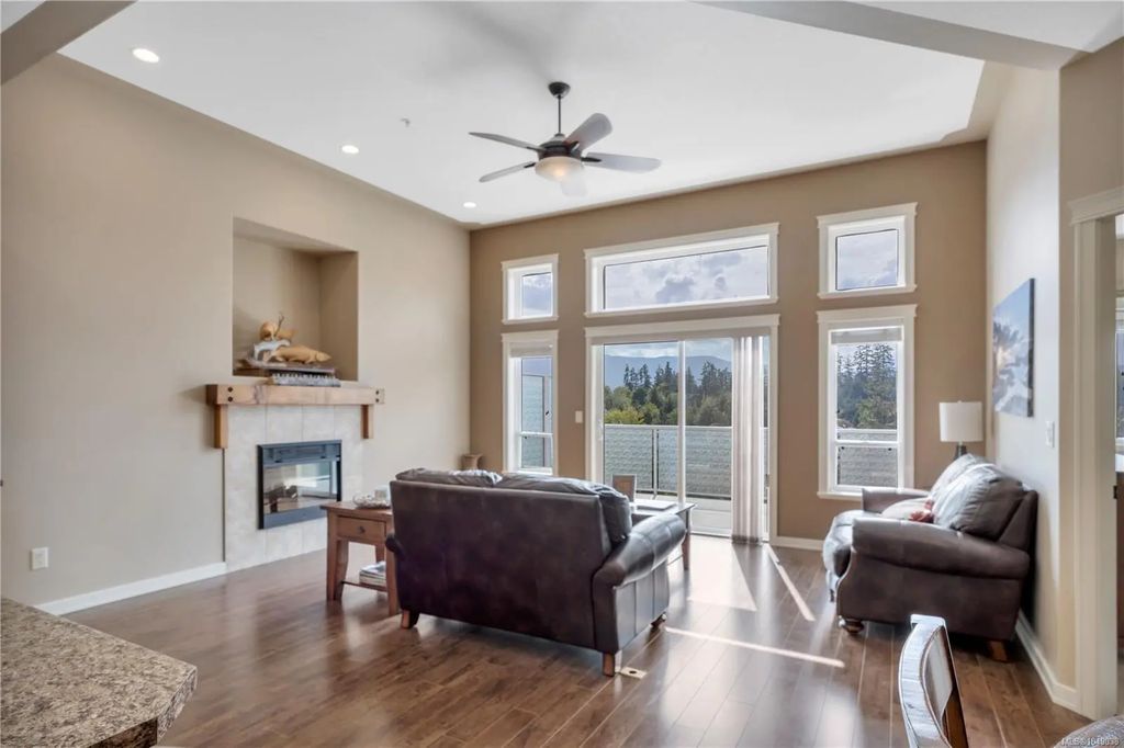 6245 Pleasant Ridge Pl 101, Nanaimo