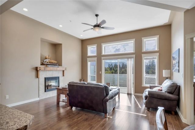 6245 Pleasant Ridge Pl 101, Nanaimo