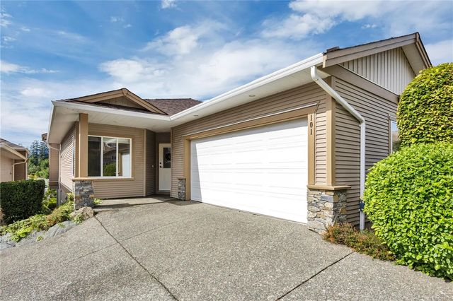 2 of 76 - 6245 Pleasant Ridge Pl 101, Nanaimo, BC