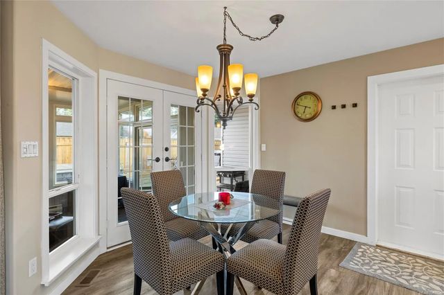 4 of 58 - 1605 Sharon Pl, French Creek, BC