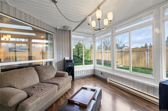 5 of 58 - 1605 Sharon Pl, French Creek, BC