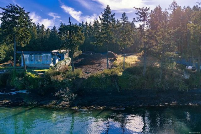 4 of 22 - 770 Lands End Rd, North Saanich, BC