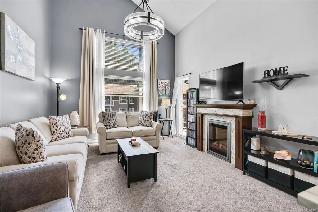 2823 Jacklin Rd 405, Langford