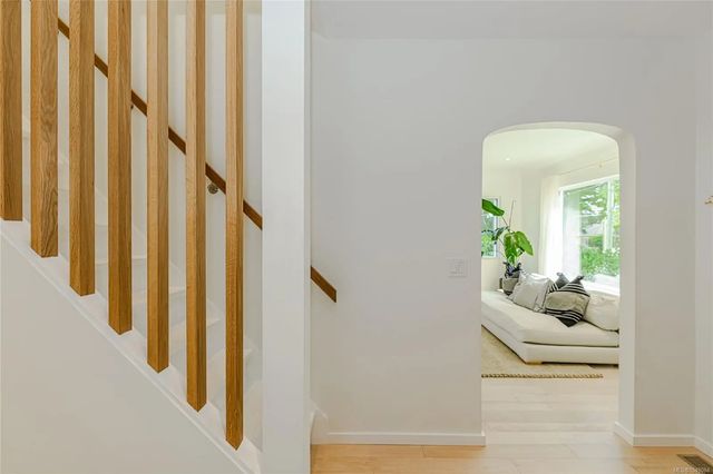 4 of 49 - 2624 Estevan Ave, Oak Bay, BC