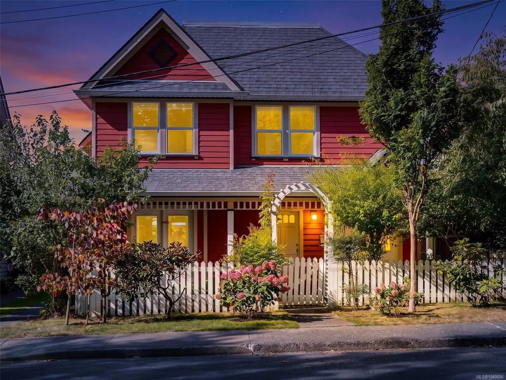 1110 Reno St, Victoria