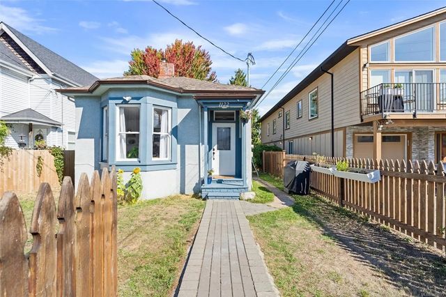3 of 36 - 1122 North Park St, Victoria, BC