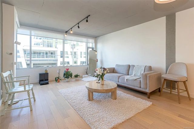 5 of 25 - 989 Johnson St 205, Victoria, BC