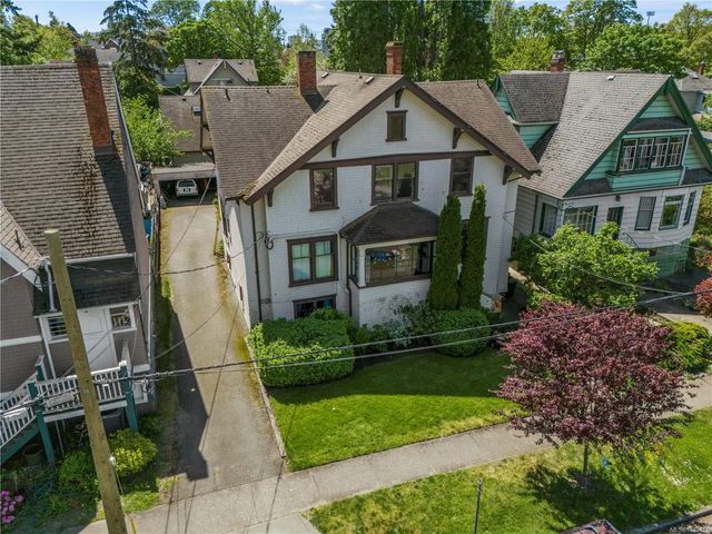 2 of 34 - 1157 Princess Ave, Victoria, BC