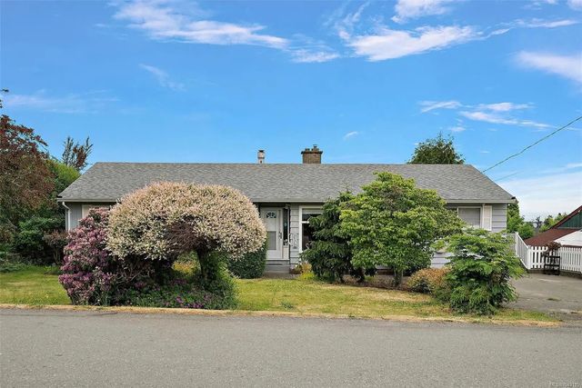 2 of 38 - 1573 Charlotte St, Crofton, BC