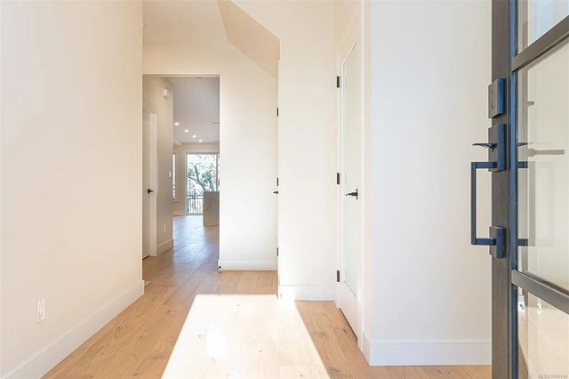 3 of 43 - 701 Madrona Pl, Langford, BC
