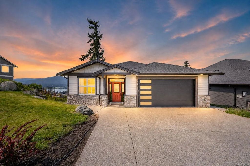 6292 Nevilane Dr, Duncan