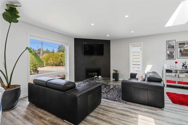 5 of 42 - 7081 East Saanich Rd, Central Saanich, BC