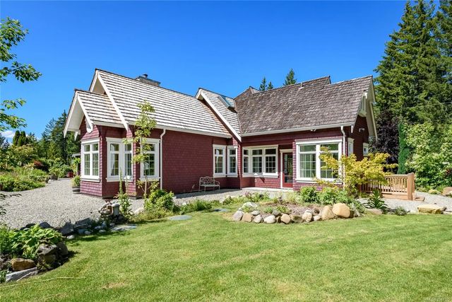 3 of 40 - 7679 Victor Lane, Fanny Bay, BC